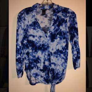 Tie die top